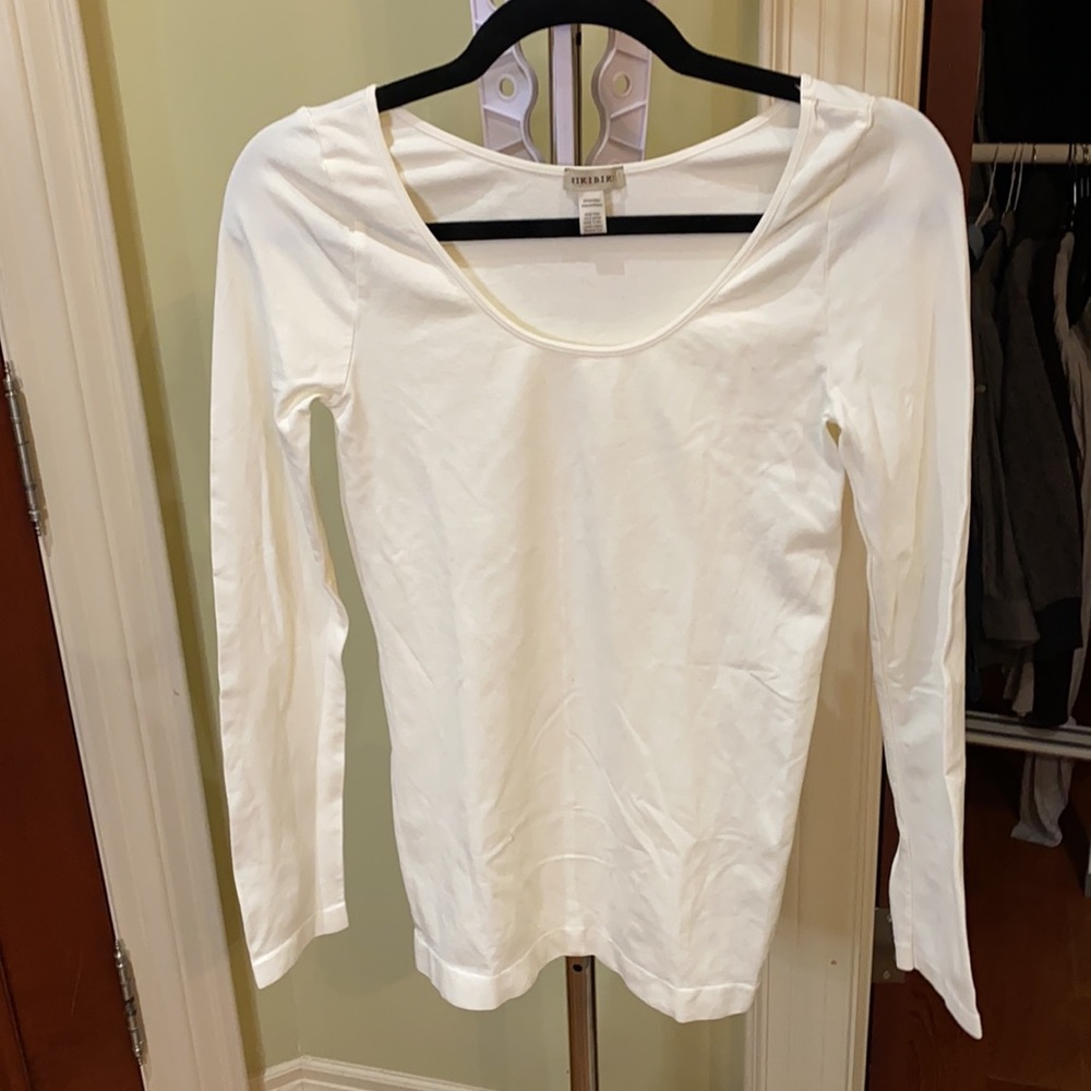 Long sleeve stretchy top